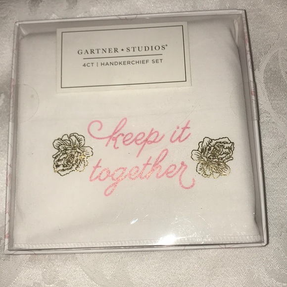 4count handkerchief set - Picture 1 of 2